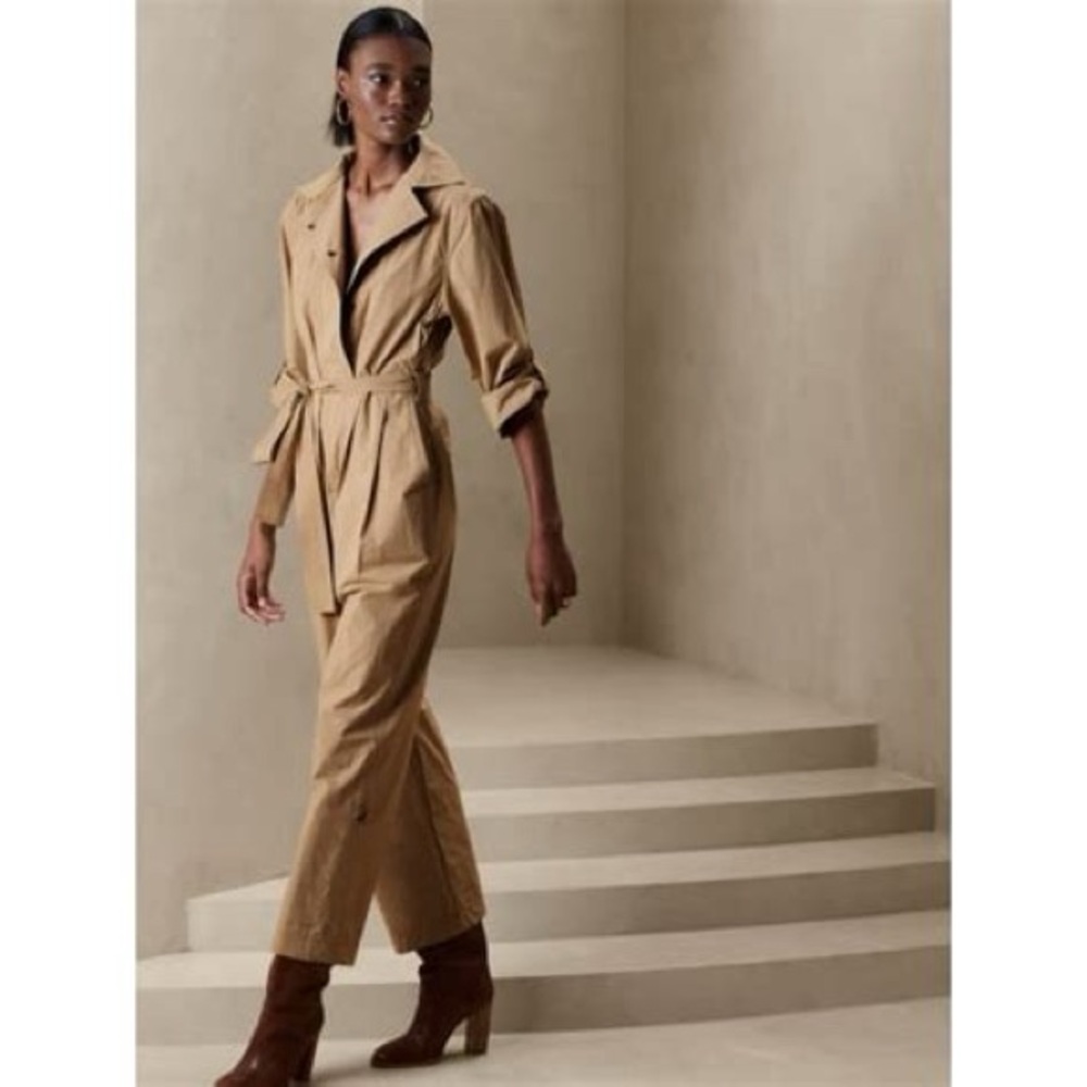 Banana Republic Finley Poplin Jumpsuit - Medium - Picture 2 of 4